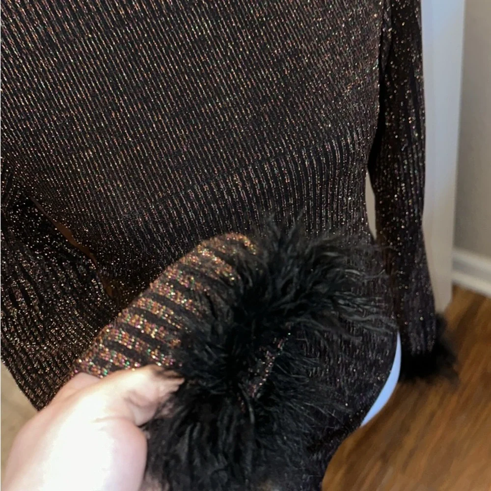 Wayf Shimmering Brown Turtleneck Sweater - Picture 3 of 5